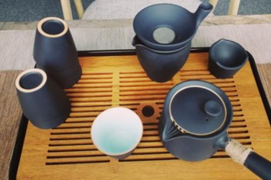 黑陶茶具的危害，黑陶茶具对身体危害大吗？